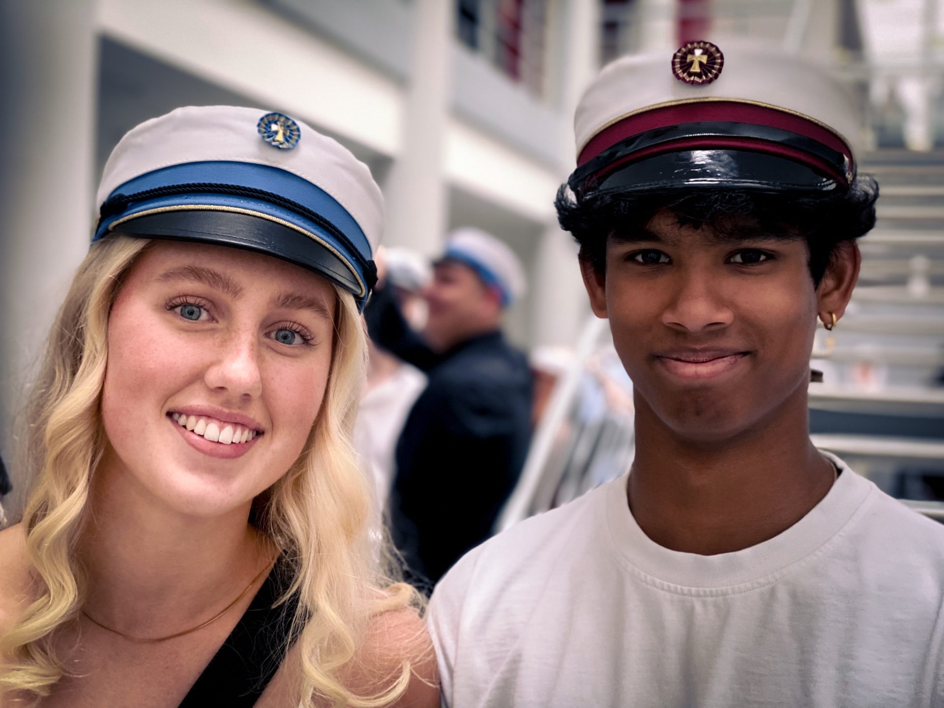 2 elever til dimission